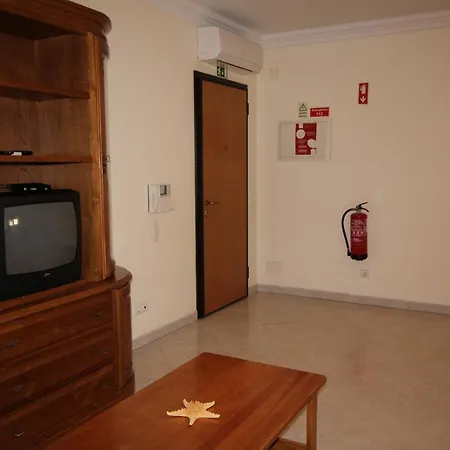 Apartment T1 Da Rocha D Quixote B Portimao